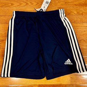 Men’s Adidas Navy Blue Soccer Shorts size M NWT